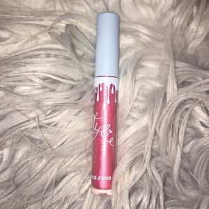 Kylie 2018 liquid lipsticks metal